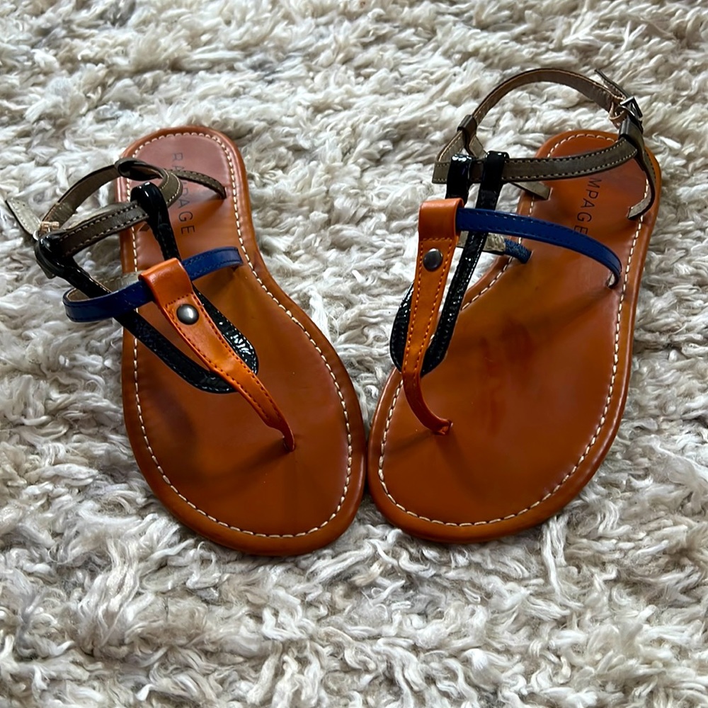 RAMPAGE thong sandals
